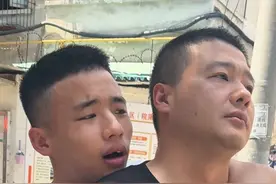 牛牛：你要不让我抱，我就让你进我黑名单里待着了#人类幼崽 #牛牛视频封面