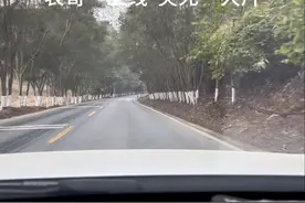 表哥一上线 笑死一大片#一路前行 #广西dou知道 #广西老表视频封面