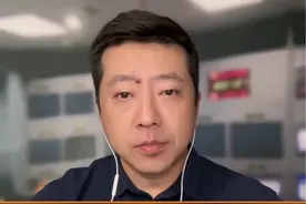 暖心！浙江宁波一名25岁民警在救助老人时倒地不起，路过的医生先救老人又救了他，爱心环环相扣！#浙江正能量 #救人瞬间 #抖音热评视频封面
