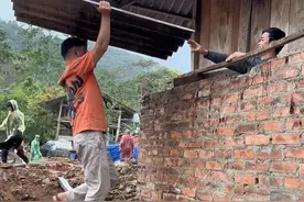 中国女婿帮丈母娘家建房子 家人从最开始的不同意，到最后的理解支持，广大粉丝朋友都鼎力相助#越南女孩 #越南生活 #越南媳妇 #建房视频封面