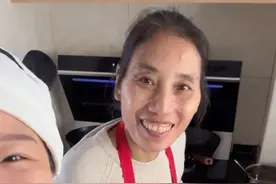 何其有幸能让婆婆和妈妈一起照顾我坐月子，现在我需要你们，等你们老了我也一样陪伴照顾左右#坐月子中视频封面