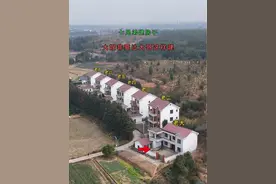 七兄弟一起建房，明明可以建一样的，可大嫂非要让大哥这样建！视频封面