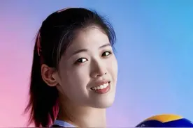 “继续在世界大赛中为国争光，传承中国女排的精神”#明星背后故事 #李盈莹 #中国女排 #花姐明星故事 #朱婷视频封面