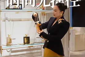 从伦敦到巴黎第一件事，放下行李直接开始工作！今天到BALMAIN巴黎总部选款，当年做买手的感觉又回来了！你们最爱哪一件？#工作花絮 #巴黎时装周视频封面