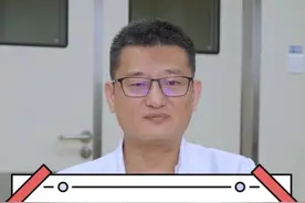 周末睡懒觉能补回来吗？  #失眠 #懒觉 #周末睡到自然醒 #医学科普 #换季健康攻略视频封面