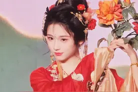 今日份国风走秀合集#淘宝红人之夜 #国风天花板十二花神走秀视频封面
