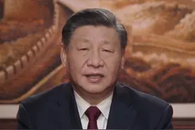 习近平：广大青年要厚植家国情怀、涵养进取品格，不负时代，不负华年视频封面