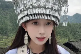 太奶也有放不下的人。#苗疆少女 #精神状态belike #抽象 #灵魂歌手 #吉他弹唱视频封面