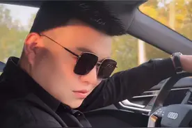 男人的愿望是，副驾有个穿黑丝的，家里有个会做饭的视频封面