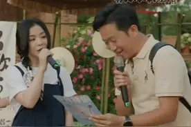 谁的青春没有一曲岁月神偷呢#岁月神偷无年龄层的杀伤力 #很高兴音乐会视频封面