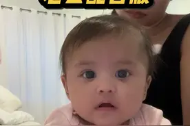 我老公配音的日常你们喜欢吗？😂喜欢我以后可以多发👌#美国生活vlog #混血宝宝 #男人带娃系列视频封面