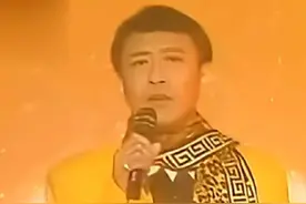 罗文演唱的《黄昏》这首歌里蕴含着对流逝时光的感慨视频封面