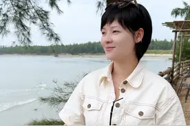 我觉得女人一定要有一份自己的事业#成长 #事业 #女人一定要活成自己喜欢的样子视频封面