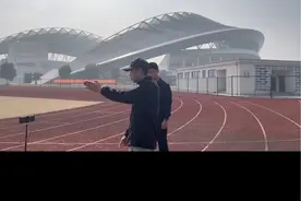 蛇行跑成绩提高的第一步是技巧上的突破，其次是步频爆发#跑步 #蛇形跑 #体能训练 #爆发力视频封面