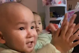 气氛组上场，蛋糕差点不够分#人类幼崽 #萌娃日常 #软萌宝宝已上线 #双胞胎视频封面