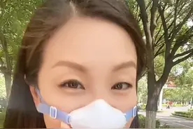 赤峰蒿草花粉浓度上升了，这两天出门只能这样了#鼻炎 #鼻罩视频封面