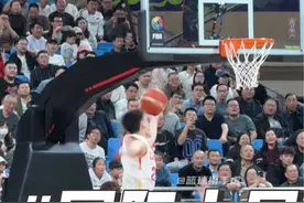 曾经的清华状元王岚嵚踏上国际赛场了 #篮球🏀 #中国男篮 #篮球摄手虎视频封面