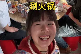 家族聚餐 今天我家族聚餐 我哥 姐全来了 吃的火锅 老爸可高兴了 家不在于大小，而在于温馨和亲情，只有家人在一起 幸福快乐才是最重要的#记录我的农村生活 #美食#三农#涮火锅视频封面