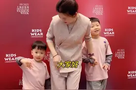 带两个崽终于到大上海啦～感知下新世界，出发永远是最有意义的事情，见没见世面不说，但你们的开心和快乐最重要#带娃出行 #孩子眼里的大世界 #一切都值得 #人类幼崽 #童年回忆视频封面