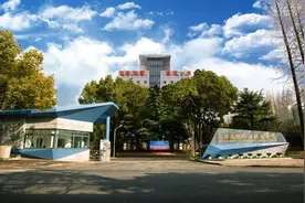 上海市南湖职业技术学院与虹口区融媒体中心签约了~图片
