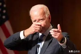 不装了！美众议院通过法案，将武装台岛，还授权美军封锁中方命脉图片