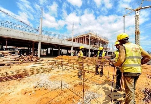拆完中国设备，欧洲运营商哭了：5G建设要停，网费还得涨24%