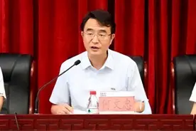 中国电子科技集团原副总经理何文忠被公诉！履新不到一年被查，被批“靠军工吃军工”图片
