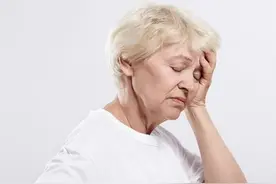 脑供血不足，总是昏昏沉沉怎么办？四逆汤加三宝，让大脑满血复活图片