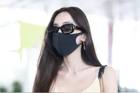 娜扎穿透视吊带性感纯欲，好身材若隐若现妩媚撩人！真的好仙！图片