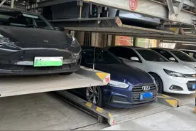 停进立体车库后，特斯拉和奔驰出事了！记住以下操作，预防“门洞大开”图片