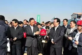 富士康“回归”背后的真相图片