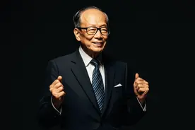 3000亿，李嘉诚要IPO了图片