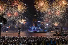 “一签多行”效果显著，跨年烟花秀细节首曝光！丨香港一日图片