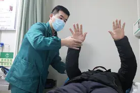 识别中风不止“120”口诀，突发头痛、眩晕、癫痫等非典型症状应警惕图片