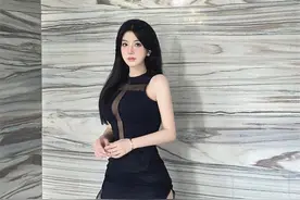 日本极品人间尤物村重杏奈！魅力熟女脸蛋，最长工作时间15个小时图片
