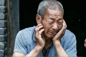 光棍二叔跟我父母生活多年，父母去世他悄悄离开，找到他我泪目了图片