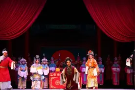 2月6日10场大戏轮番上演！晋城市第十七届“凤鸣春晓”优秀剧目展演图片