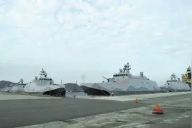 台军6艘沱江舰剑指福建舰，单舰能带16枚导弹，直9火力全开够吗？图片