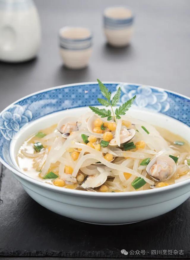 鲍鱼烩花胶 2026年鲍鱼炖花胶正确做法