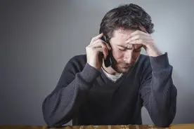 一对亲姐妹同时爱上我，15年了，孽缘还没结束。图片