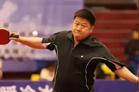 "一代球王"郭跃华：老瓦最尊敬的偶像，却一直深陷让球传闻图片