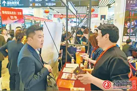 商会“搭台”、企业“唱戏” 1700余家旅行商来疆参加采购大会图片