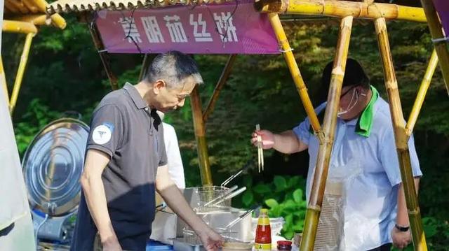会打太极、能当导游，崇明来了群“AI新员工”，游客直呼太酷了