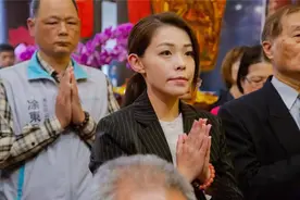 自身难保！柯文哲处境艰难睡不着，民众党的气势几乎消失殆尽图片