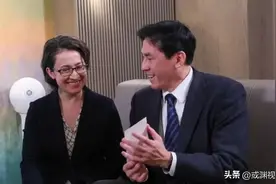 扒开岛内“名嘴”黄伟瀚的真面目，警惕“蓝绿共犯”图片