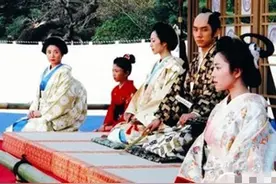 日本天皇家族到底有多乱？大都是近亲结婚，后代关系乱到理不清图片