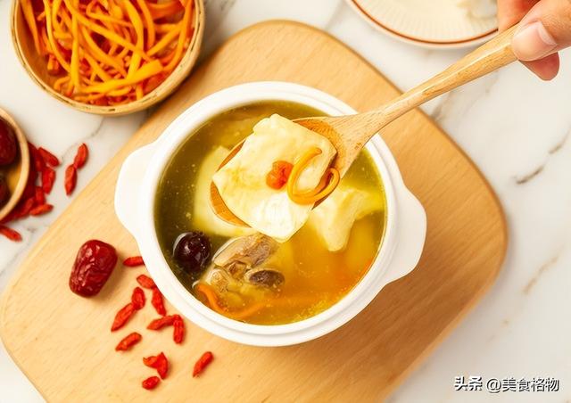 花胶炖鸡可以用公鸡吗 2026年花胶炖鸡可以用公鸡吗怎么做