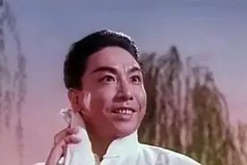 发工资了，配个表情包开心一下吧图片