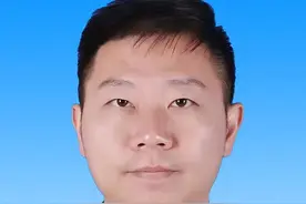 “90后”苏铧烨，当选茫崖市市长，广东普宁人图片