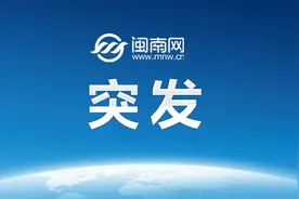 突发！美英军队空袭也门胡塞武装图片